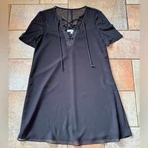 BCBGeneration Black Sheer Top Strappy Tie Short Sleeve Shirt Shift Dress Size XS